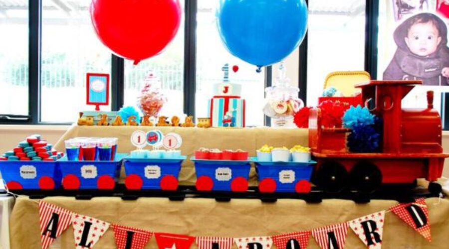 28 Train Birthday Party Ideas (Conductor Approved!)